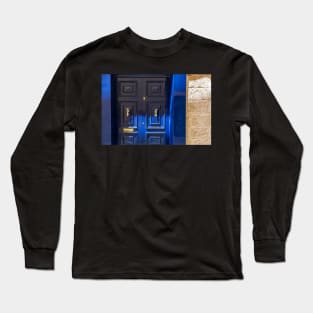 Blue wooden door with golden vintage knockers Long Sleeve T-Shirt